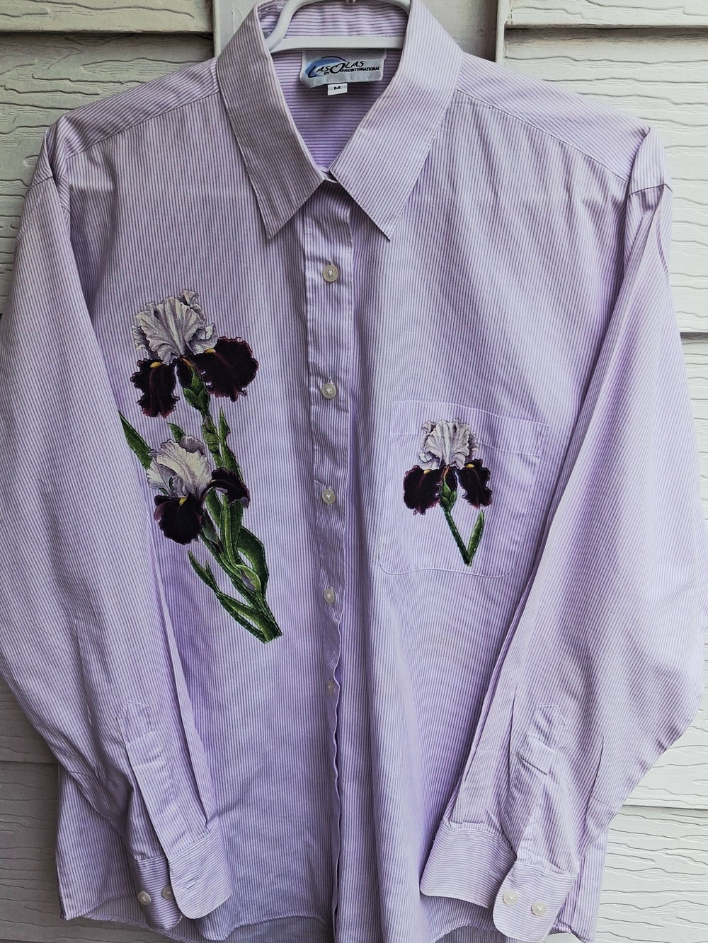 Las Olas Striped Embroidered Shirt in Purple & White Size Medium